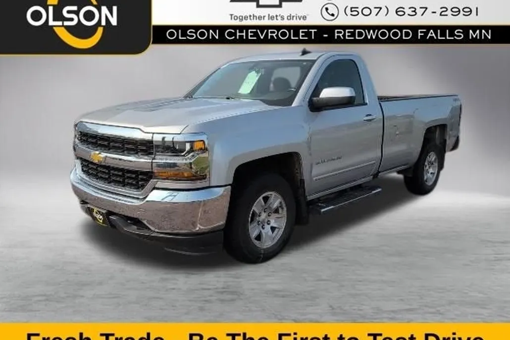2018 Chevrolet Silverado 1500 LT photo 1