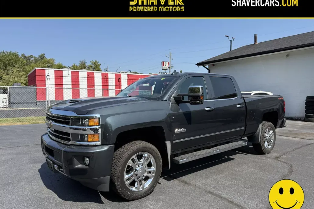 2018 Chevrolet Silverado 2500HD High Country photo 1