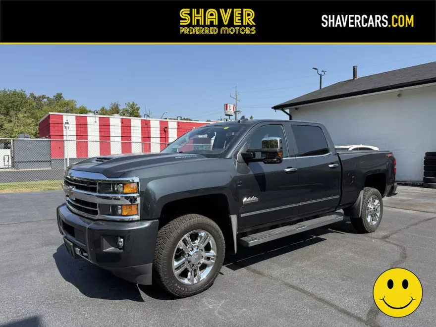 2018 Chevrolet Silverado 2500HD High Country photo 1