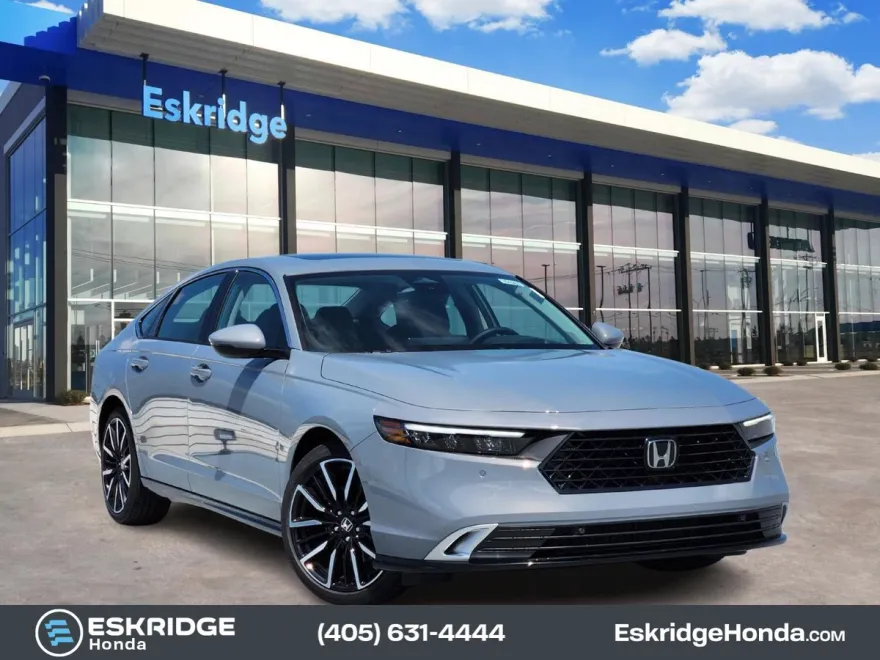 2025 Honda Accord Hybrid Touring photo 1