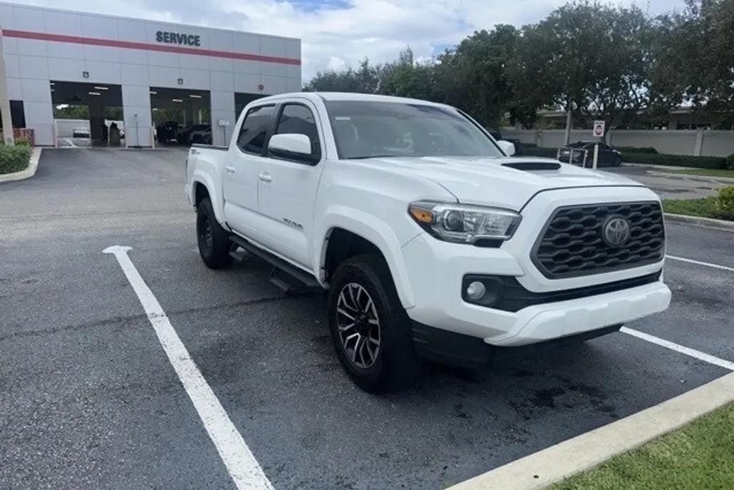 2020 Toyota Tacoma TRD Sport Double Cab photo 1