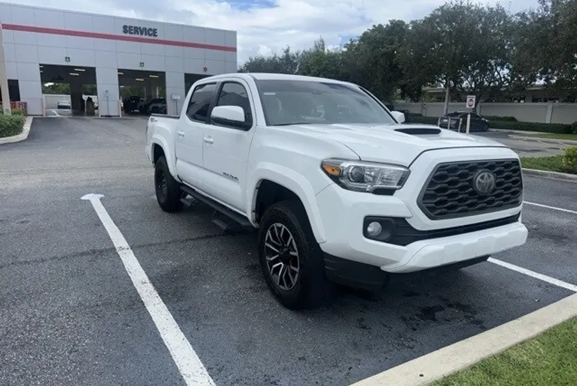 2020 Toyota Tacoma TRD Sport Double Cab photo 1