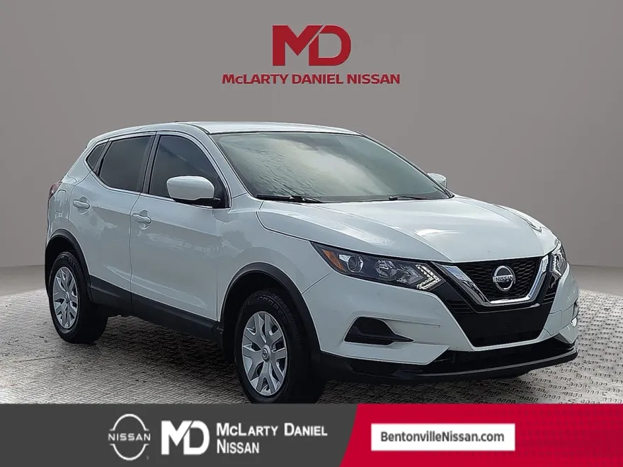 2020 Nissan Rogue Sport S photo 1