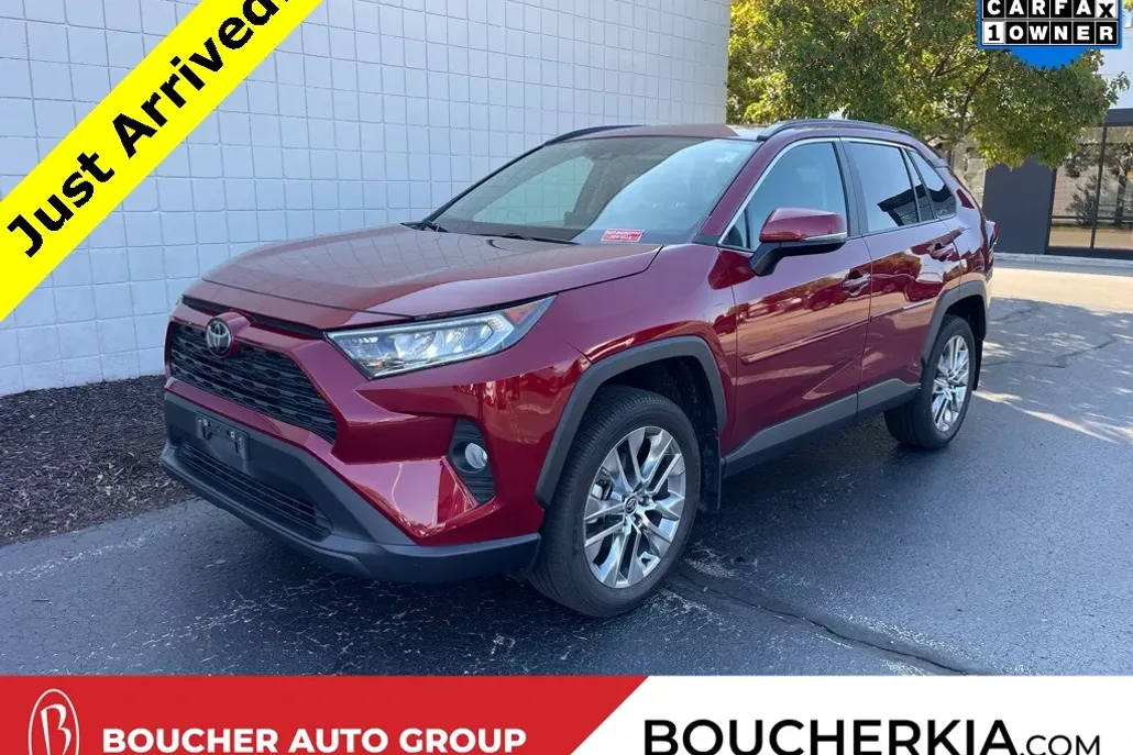 2021 Toyota RAV4 XLE Premium photo 1