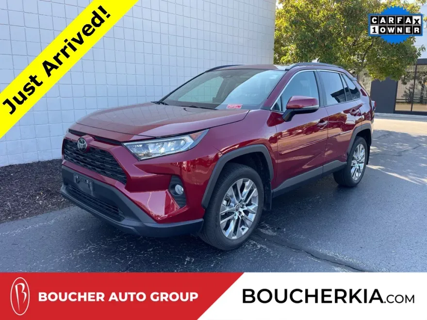 2021 Toyota RAV4 XLE Premium photo 1