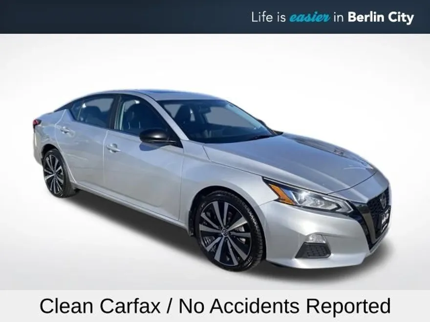 2019 Nissan Altima 2.5 SR photo 1