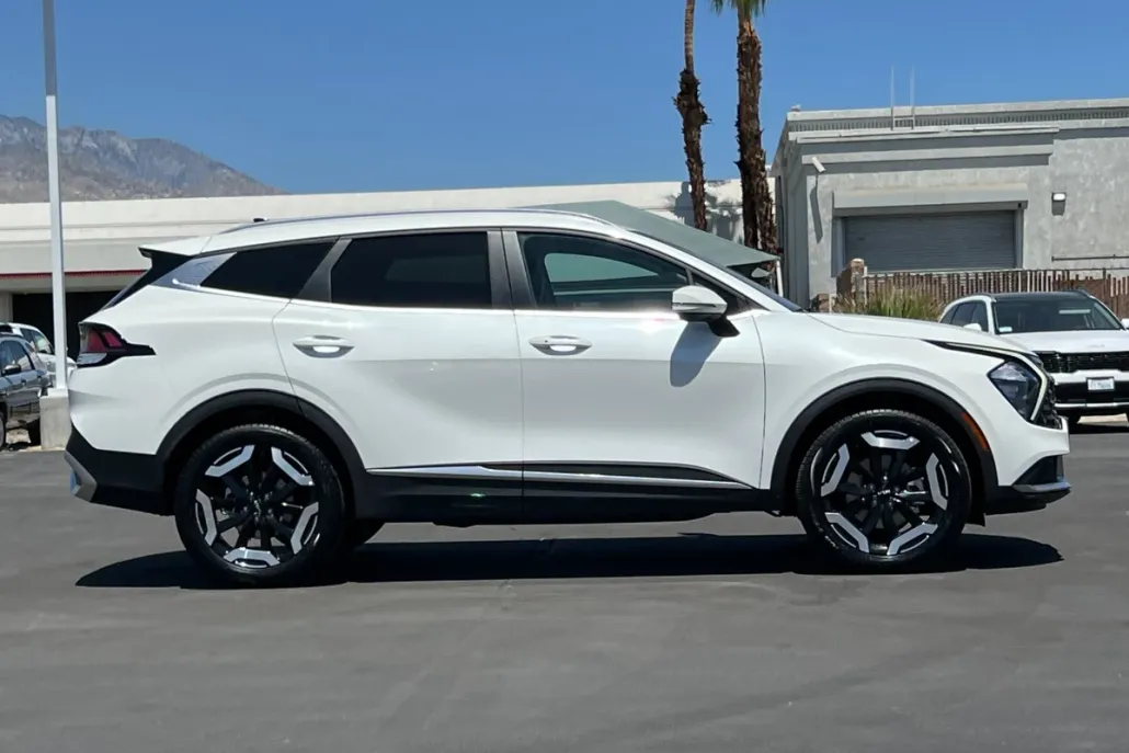 2023 Kia Sportage Hybrid EX photo 1