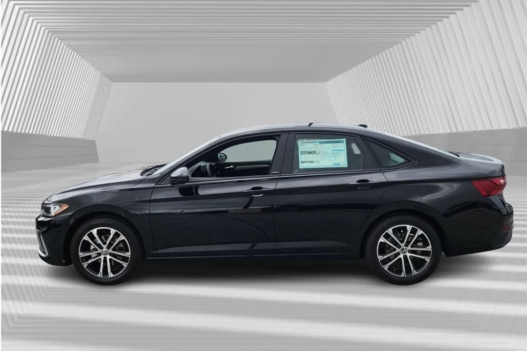 2025 Volkswagen Jetta 1.5T Sport photo 1