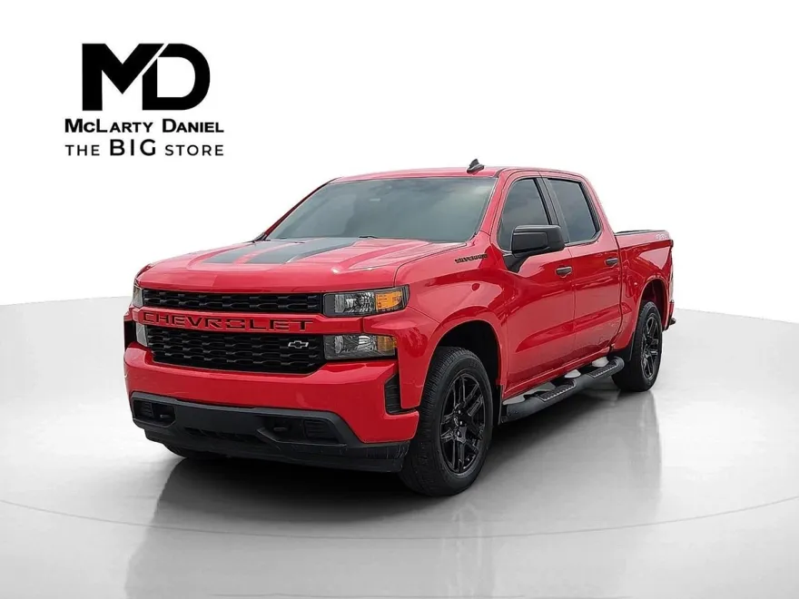 2022 Chevrolet Silverado 1500 Custom photo 1