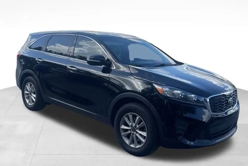 2020 Kia Sorento LX photo 1
