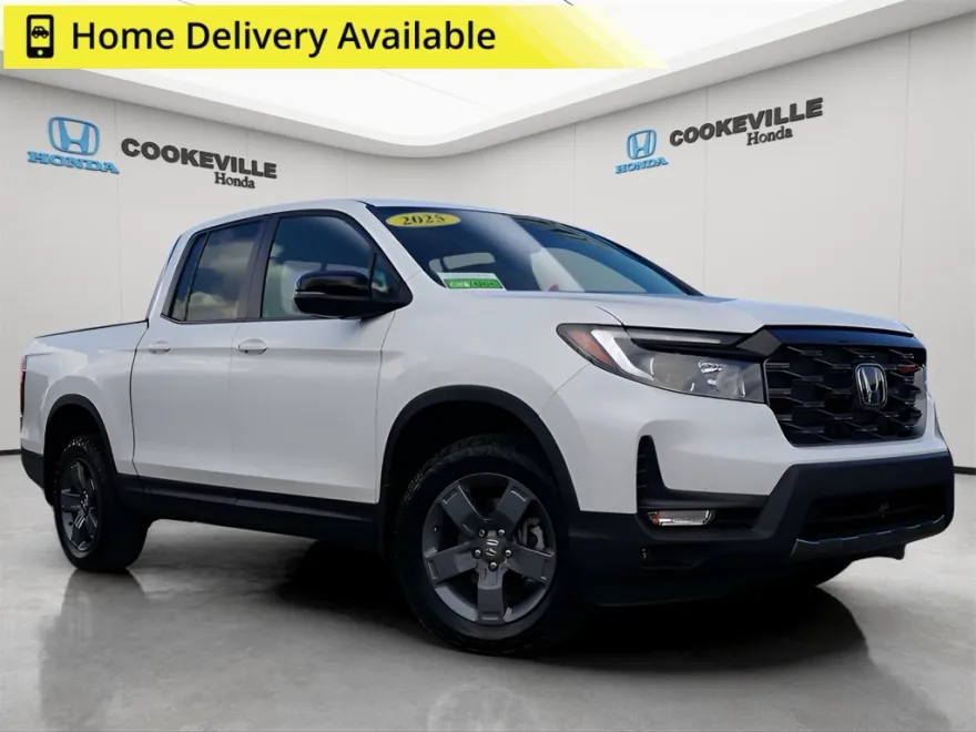 2025 Honda Ridgeline TrailSport photo 1