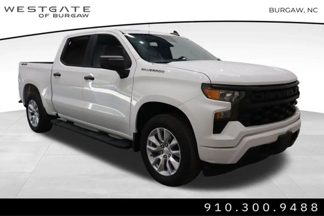 2023 Chevrolet Silverado 1500 Custom photo 1