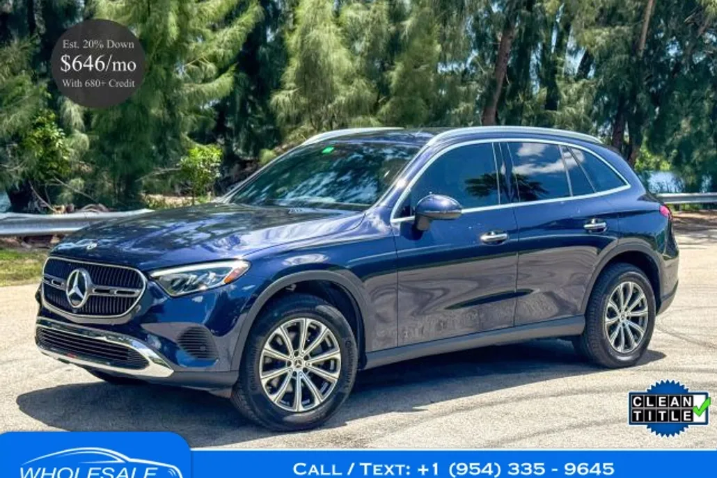 2024 Mercedes Benz GLC 300 photo 1