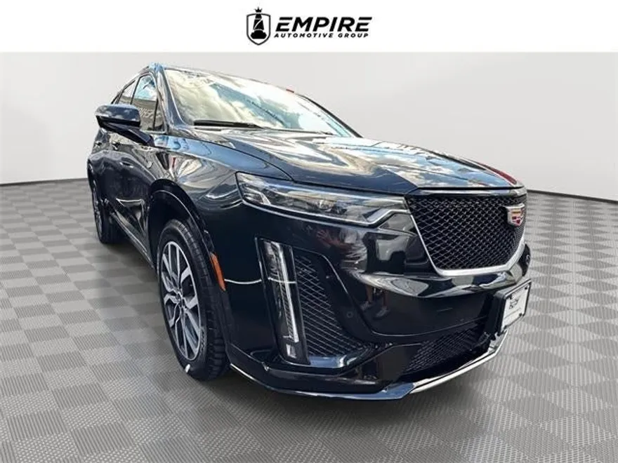 2024 Cadillac XT6 Sport photo 1