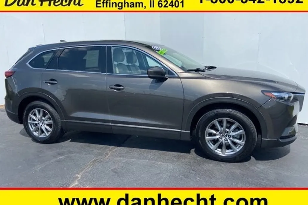 2019 Mazda CX-9 Touring photo 1