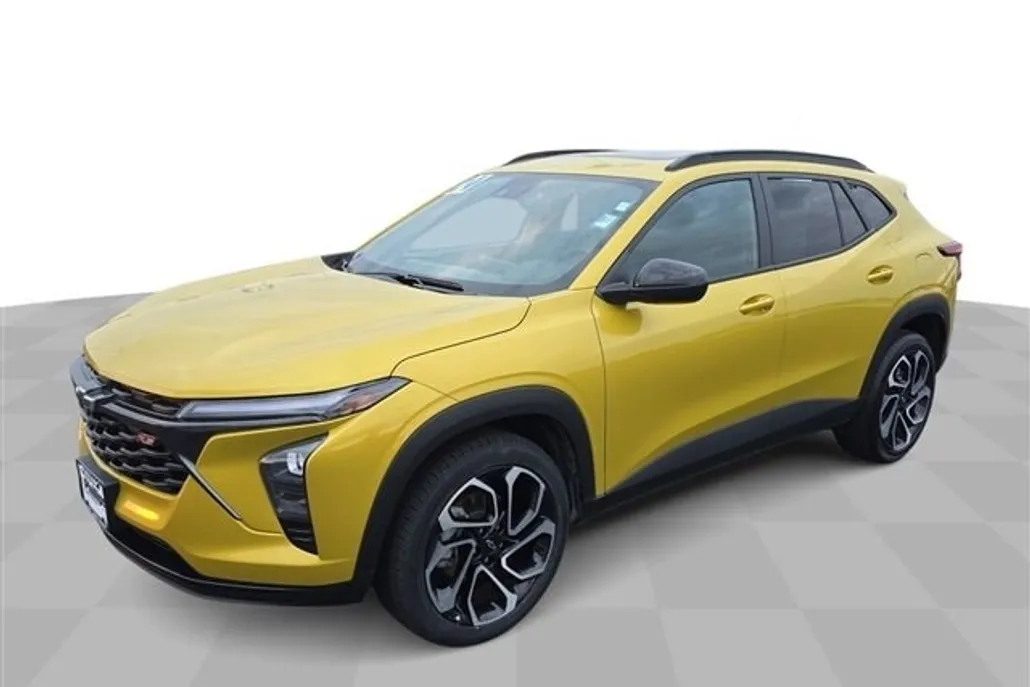 2024 Chevrolet Trax photo 1