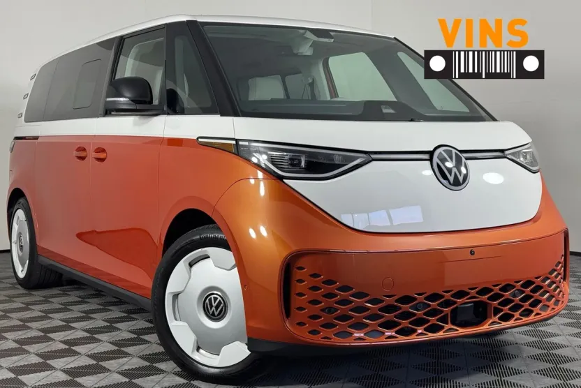 2025 Volkswagen ID. Buzz photo 1