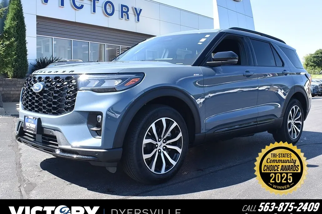 2025 Ford Explorer ST-Line photo 1