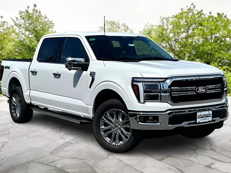 2025 Ford F-150 Lariat photo 1
