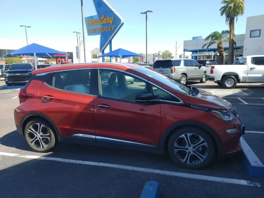2020 Chevrolet Bolt EV Premier photo 1
