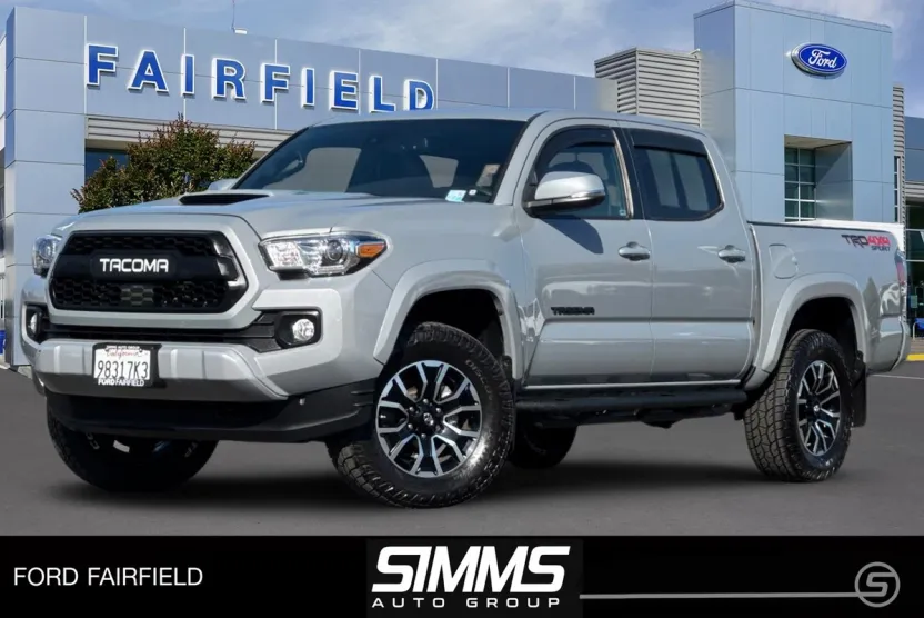 2020 Toyota Tacoma TRD Sport photo 1