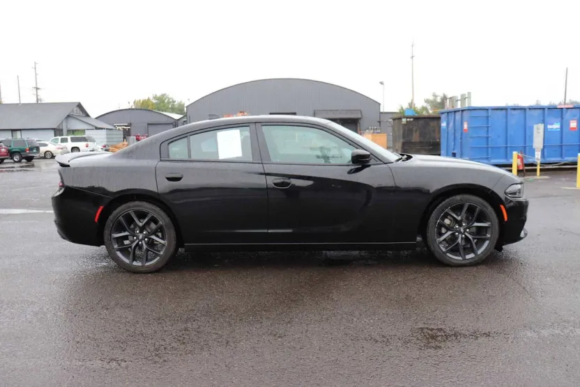 2022 Dodge Charger SXT photo 1