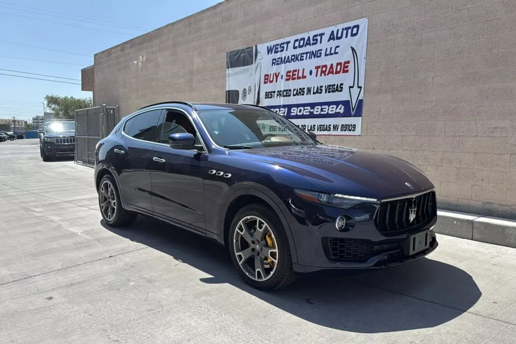 2017 Maserati Levante photo 1