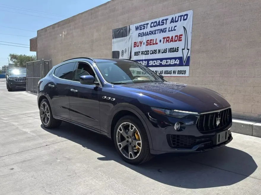 2017 Maserati Levante photo 1