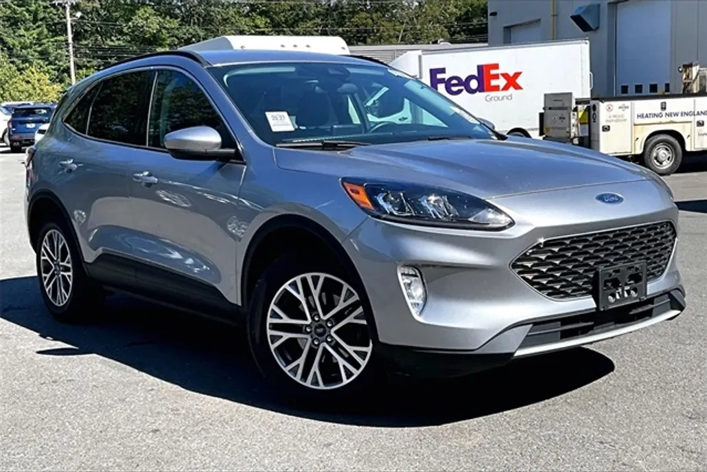 2022 Ford Escape SEL photo 1