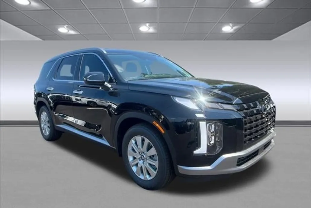 2025 Hyundai Palisade SEL photo 1
