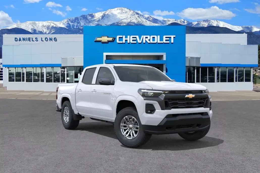 2026 Chevrolet Colorado LT photo 1