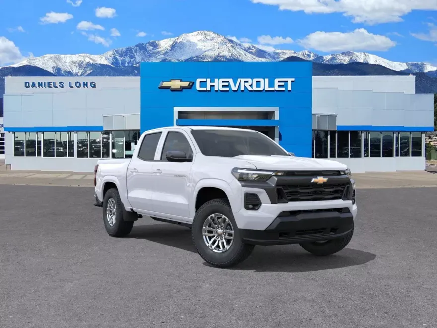 2026 Chevrolet Colorado LT photo 1