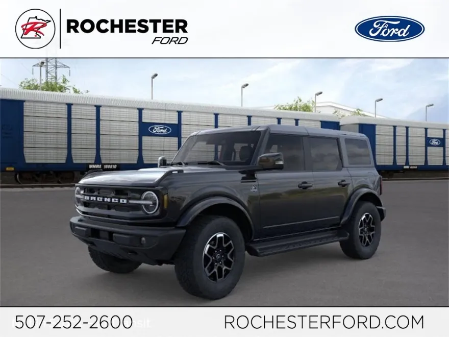 2025 Ford Bronco Outer Banks photo 1