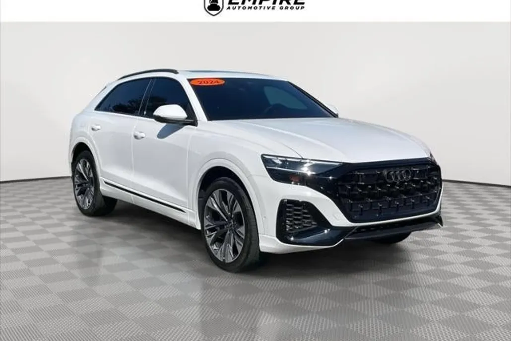 2024 Audi Q8 Premium Plus 55 photo 1