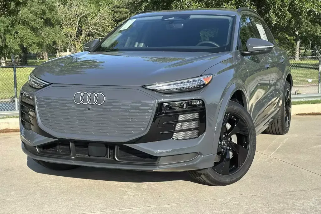 2025 Audi Q6 E-tron Premium photo 1