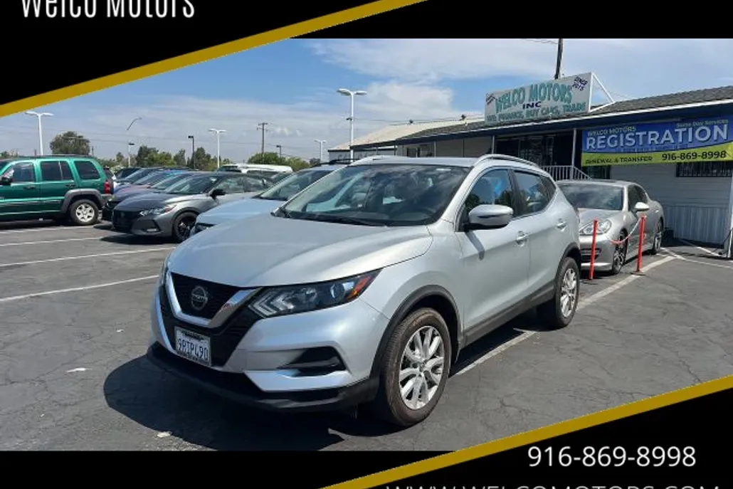 2020 Nissan Rogue Sport SV photo 1