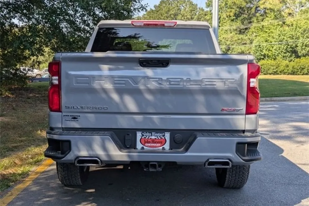 2025 Chevrolet Silverado 1500 RST photo 1