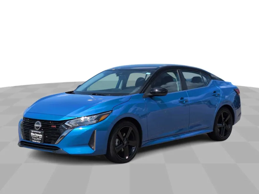 2024 Nissan Sentra SR photo 1