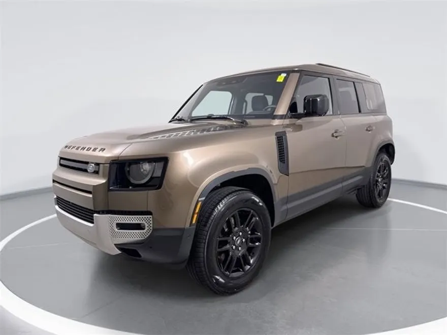 2025 Land Rover Defender 110 S photo 1