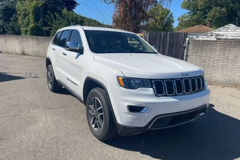 2021 Jeep Grand Cherokee Limited photo 1