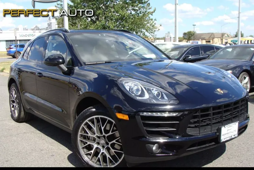 2017 Porsche Macan S photo 1