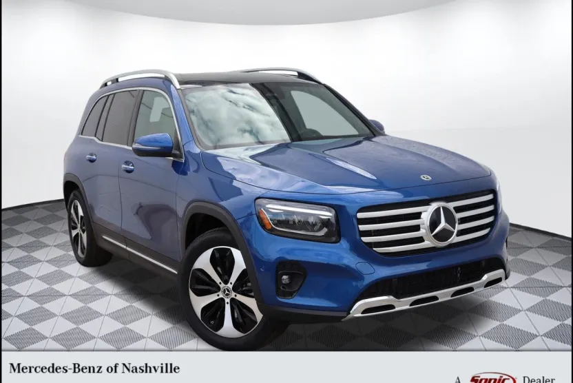 2025 Mercedes Benz GLB 250 photo 1