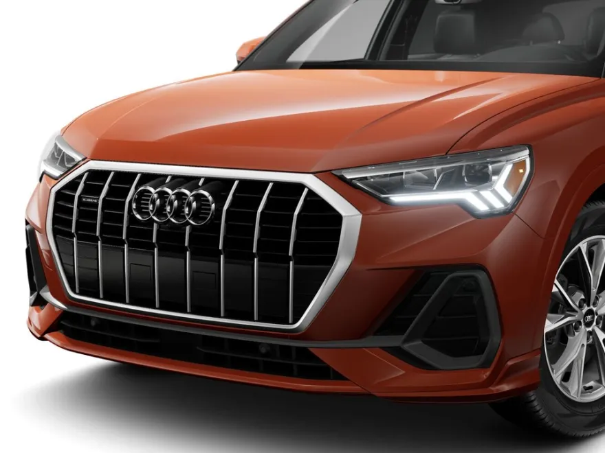 2025 Audi Q3 S line Premium Plus photo 2