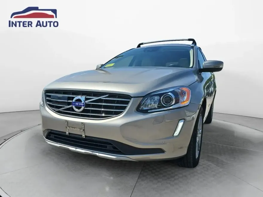2016 Volvo XC60 T6 Platinum photo 1