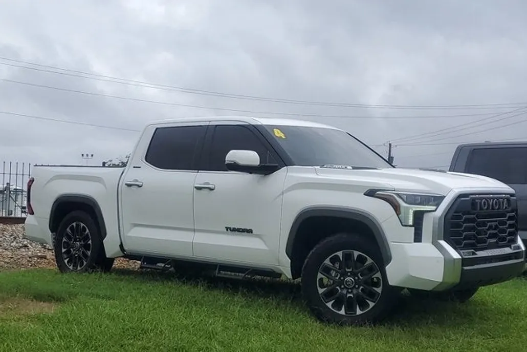 2024 Toyota Tundra Limited photo 1