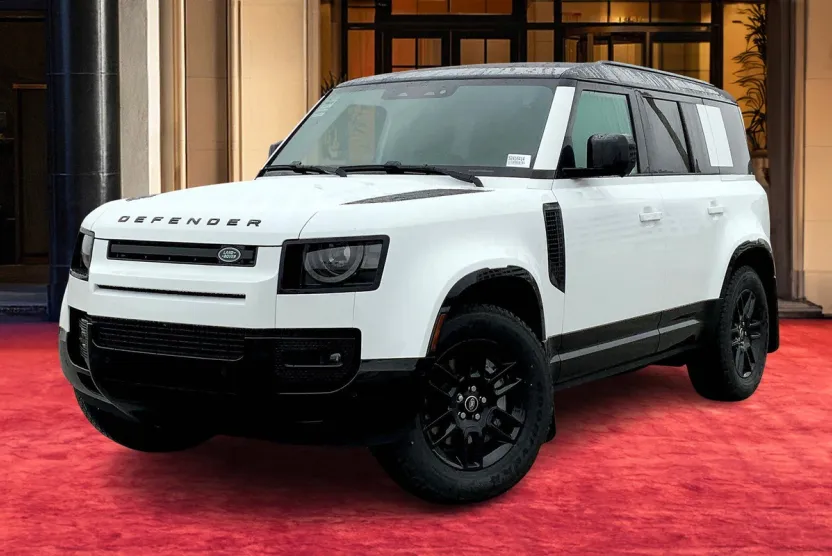 2025 Land Rover Defender 110 X-Dynamic SE photo 1