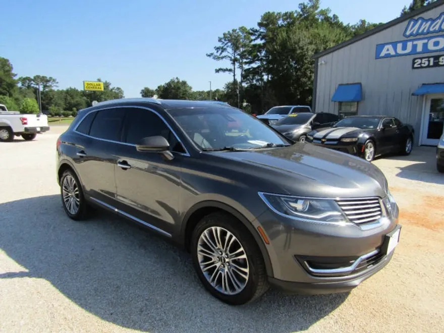 2017 Lincoln MKX Reserve photo 1