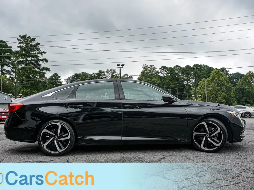 2019 Honda Accord Sport photo 1