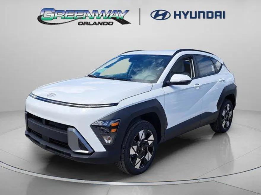 2025 Hyundai Kona SEL photo 1