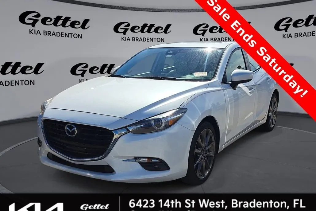2018 Mazda Mazda3 Grand Touring photo 1